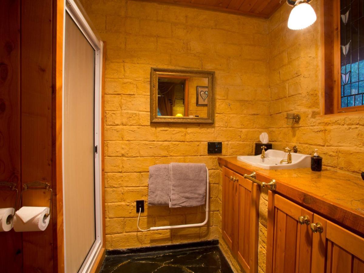 The Mudcastle Villa Nelson Luaran gambar