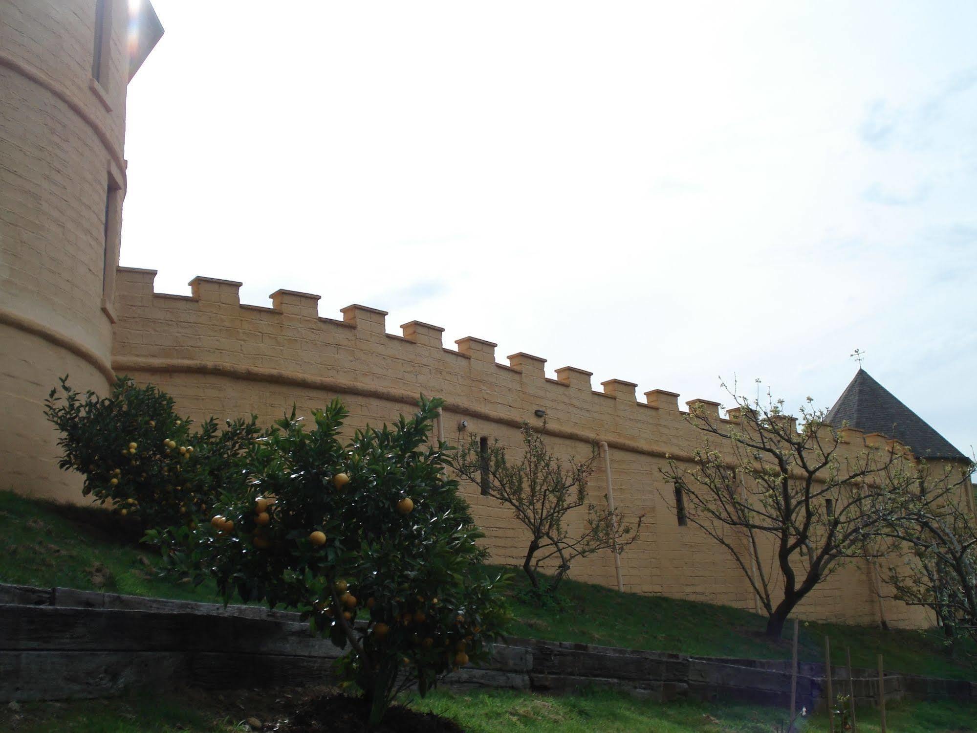 The Mudcastle Villa Nelson Luaran gambar